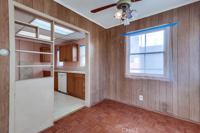 $438,000 | 125 North Marshall Court, San Pedro, CA 90731