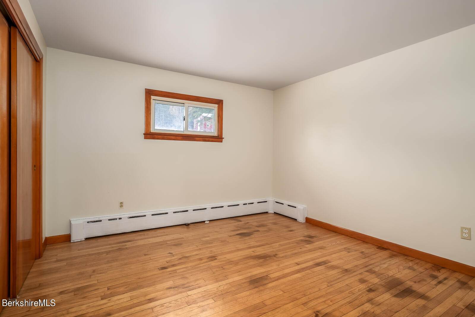 882 Simonds Road Williamstown, MA 01267 - Photo 17 of 18 Bedroom 3