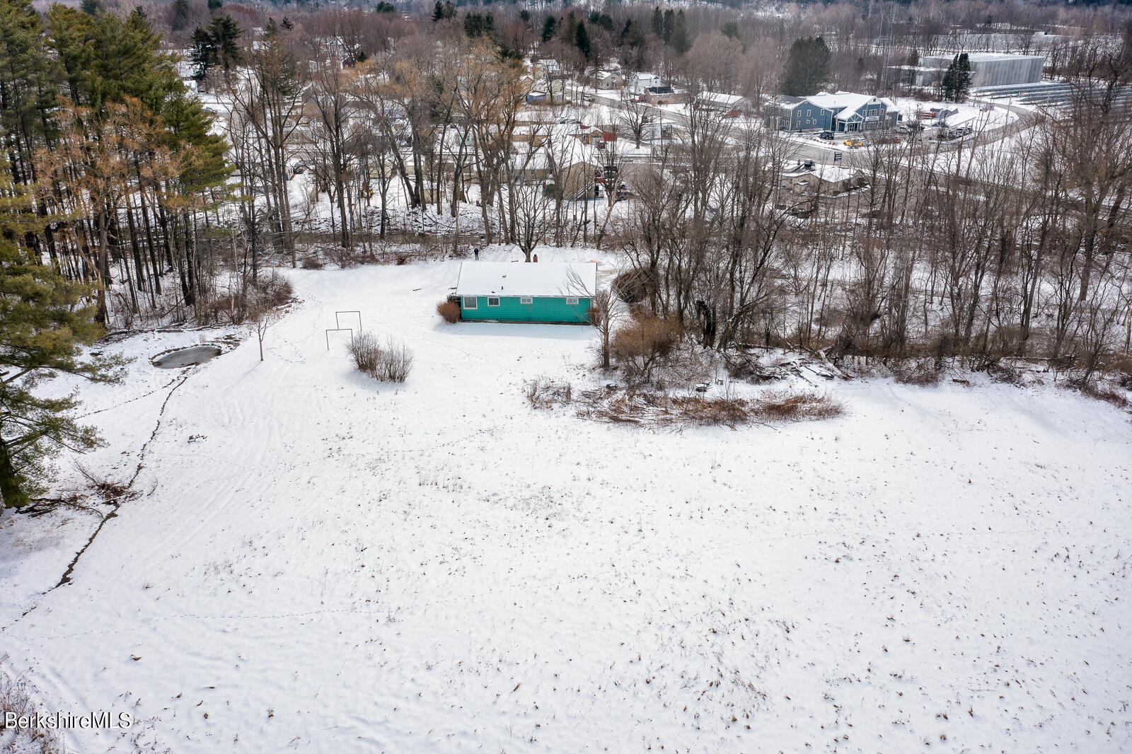 882 Simonds Road Williamstown, MA 01267 - Photo 4 of 18 5-882-Simonds