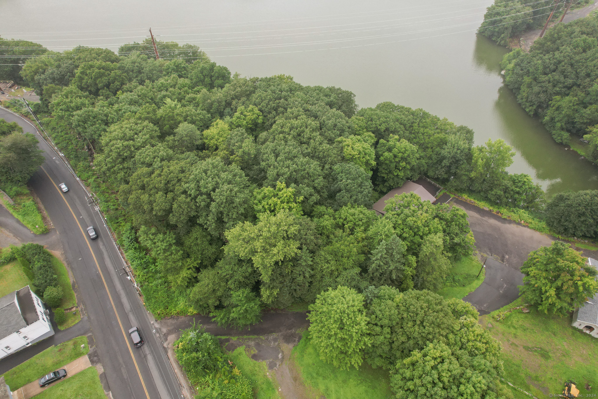 Lakewood Road Waterbury, CT 06704 - Photo 1 of 2