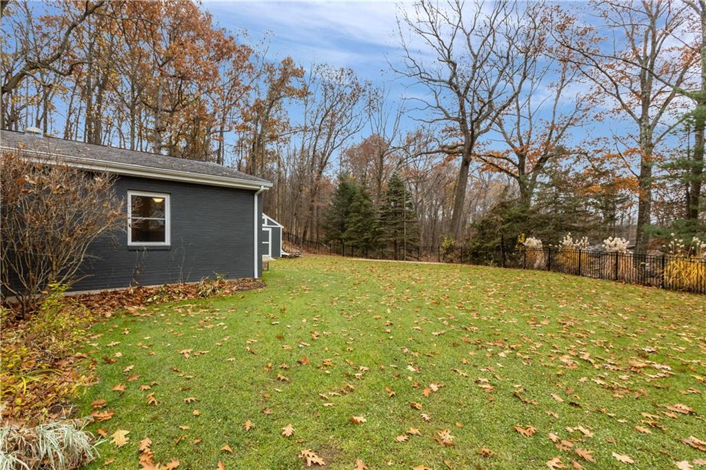 1495 Freeport Road Mars, PA 16046 - Photo 2 of 25 Gallery Image 2