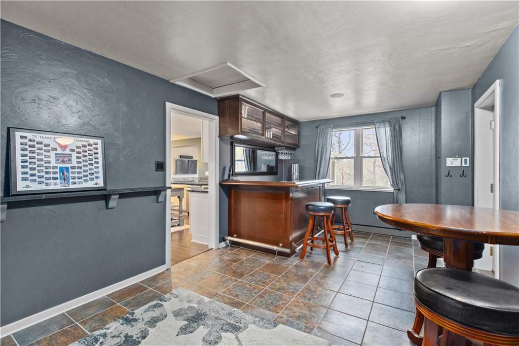 1495 Freeport Road Mars, PA 16046 - Photo 17 of 25 Gallery Image 17