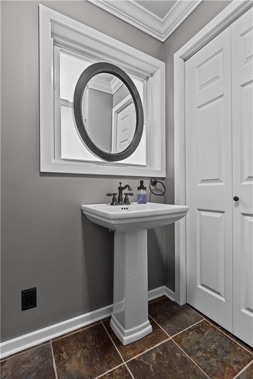 1495 Freeport Road Mars, PA 16046 - Photo 19 of 25 Gallery Image 19