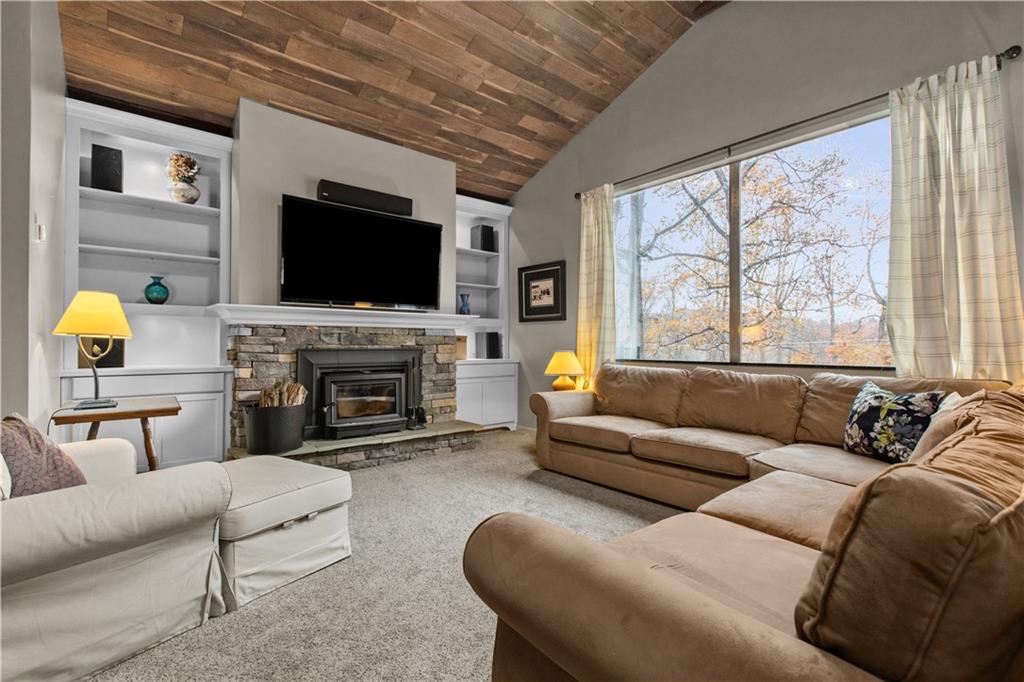 1495 Freeport Road Mars, PA 16046 - Photo 9 of 25 Gallery Image 9