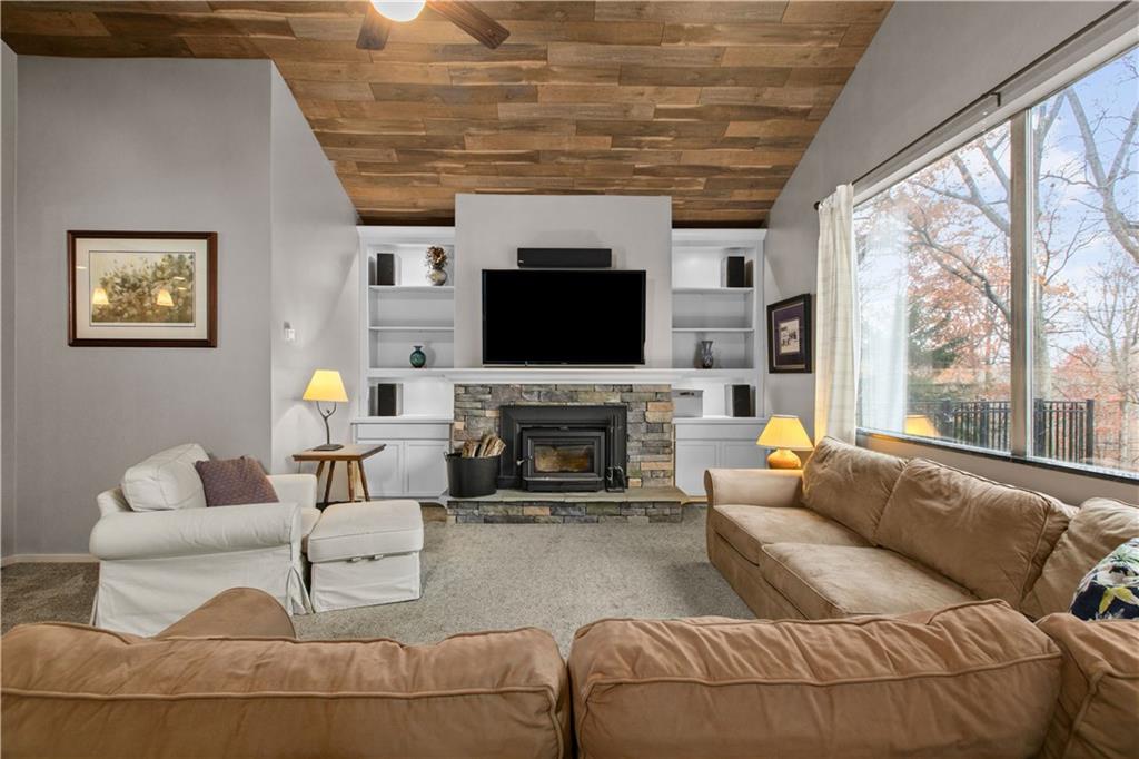 1495 Freeport Road Mars, PA 16046 - Photo 10 of 25 Gallery Image 10