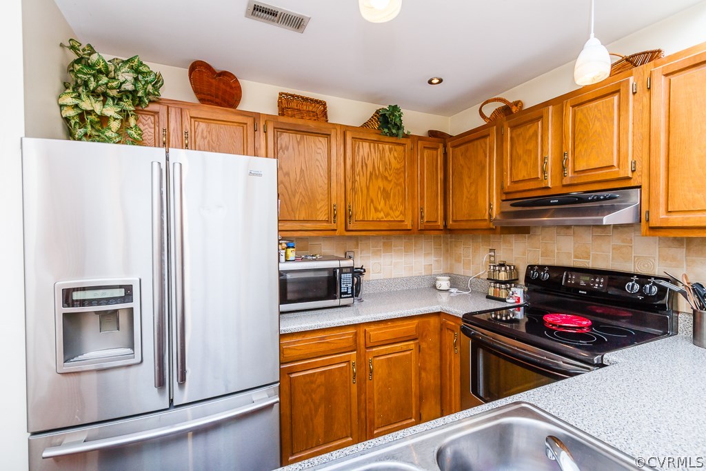 5221 Reids Pointe Road Glen Allen, VA 23060 - Photo 14 of 24 Gallery Image 14