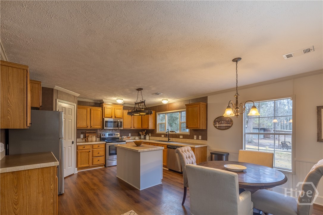 1705 Retreat Road Riceboro, GA 31323 - Photo 11 of 51