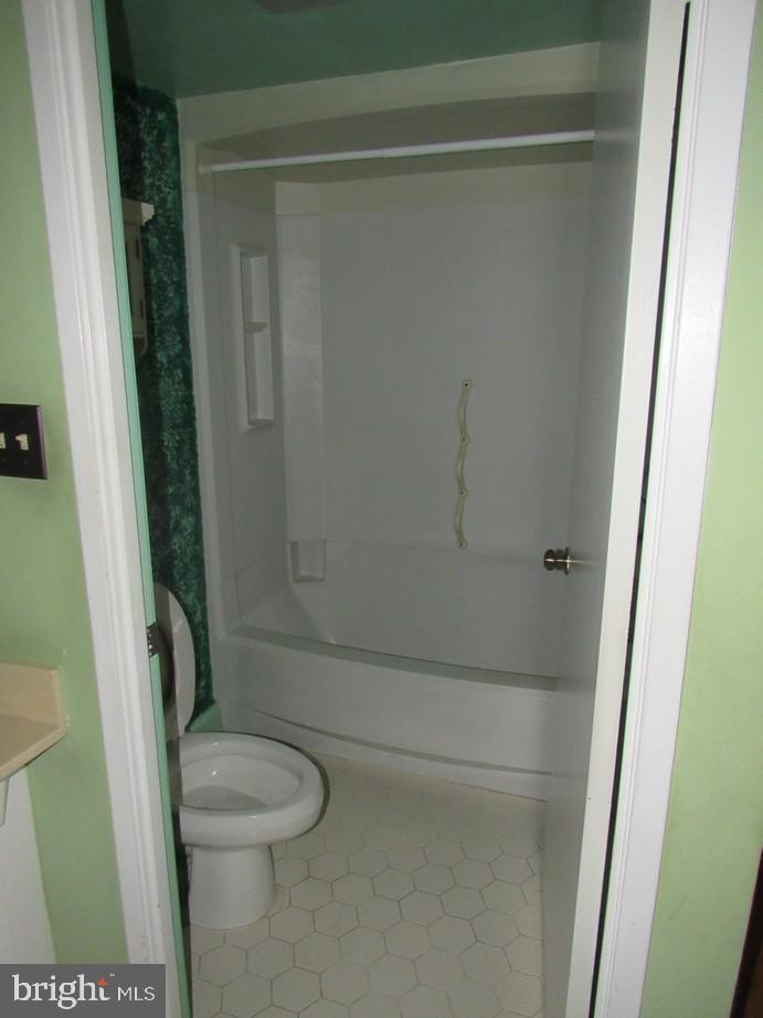 15101 Interlachen Drive, Unit 1112 Silver Spring, MD 20906 - Photo 19 of 20