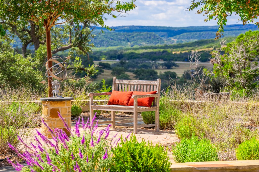 250 Hidden Hills Ranch Road East Kerrville, TX 78028 - Photo 91 of 107
