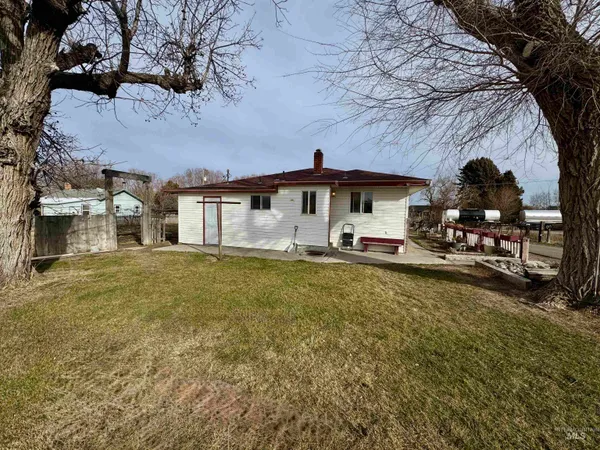 $499,900 | 3989 North 2250 East, Filer, ID 83328
