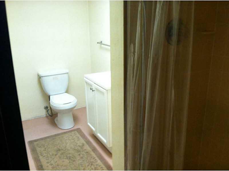290 Coraopolis Road Coraopolis, PA 15108 - Photo 14 of 19 Full Bath. Full Bath in Basement