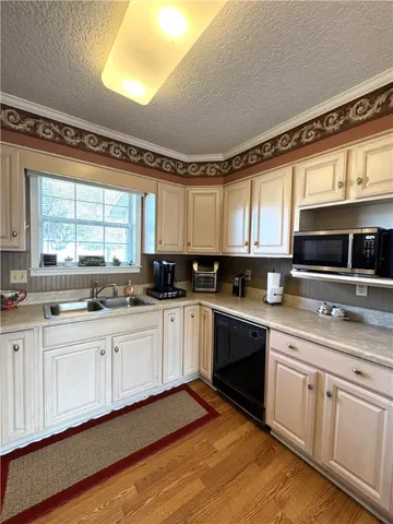 $235,000 | 236 Bacon Street, Jesup, GA 31545