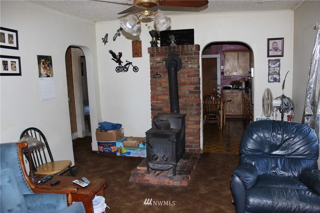 7338 James Road Southwest Rochester, WA 98579 - Photo 6 of 25