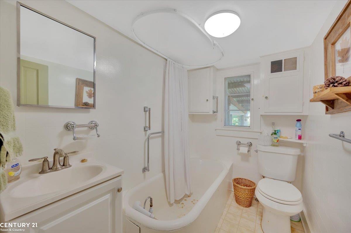5331 Van Dyke Road Almont, MI 48003 - Photo 27 of 58 Gallery Image 27