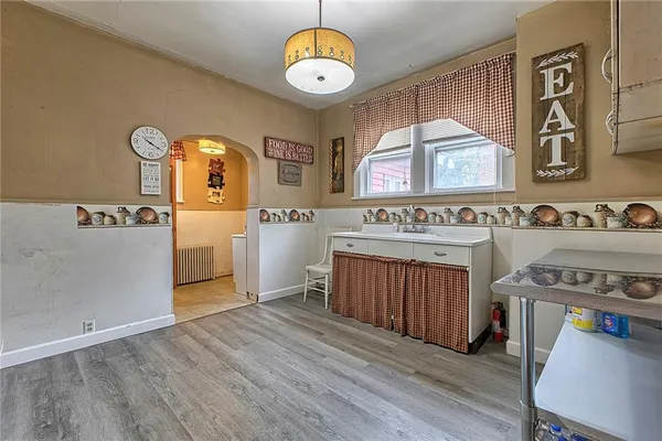 $114,500 | 1216 South Pittsburgh Street, Connellsville, PA 15425