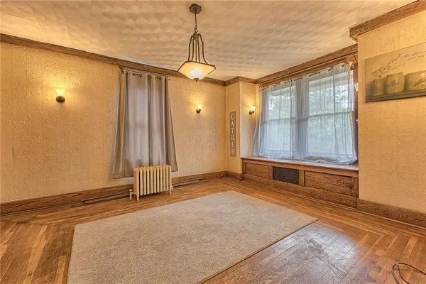 $114,500 | 1216 South Pittsburgh Street, Connellsville, PA 15425