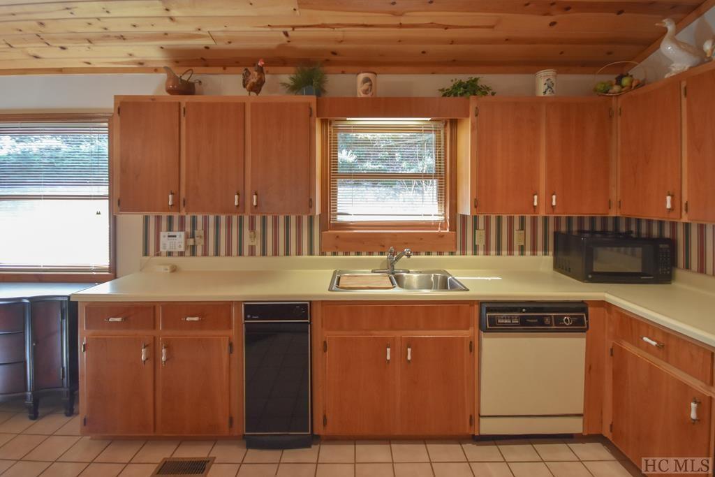 120 Upper Middle Creek Road Otto, NC 28763 - Photo 20 of 64 Gallery Image 20