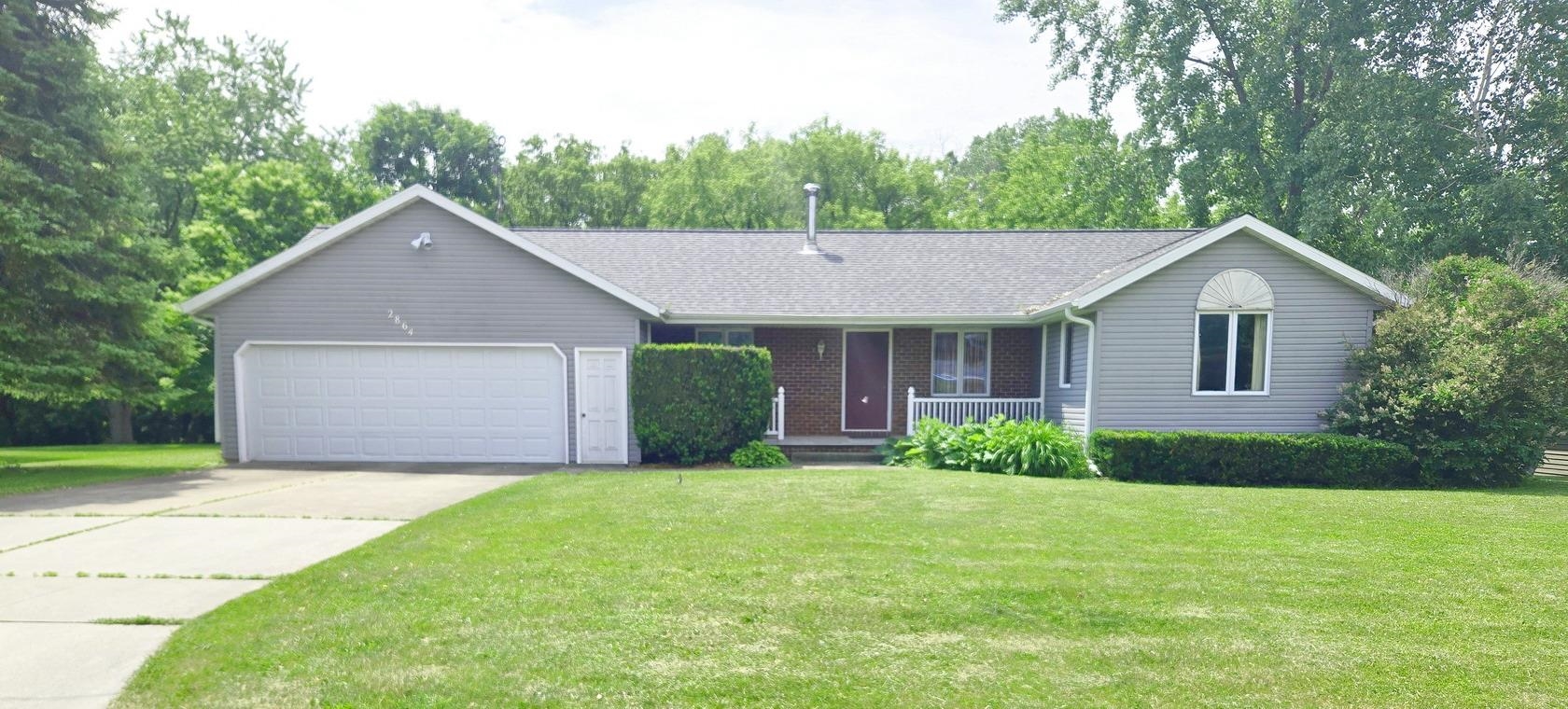 2864 Klondike Road Green Bay, WI 54311 - Photo 1 of 42