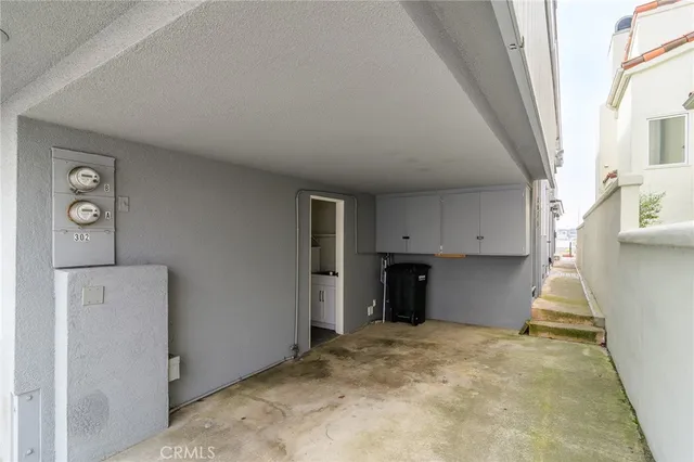 $7,500,000 | 302 South Bay Front, Newport Beach, CA 92662