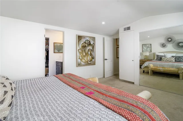 $7,500,000 | 302 South Bay Front, Newport Beach, CA 92662