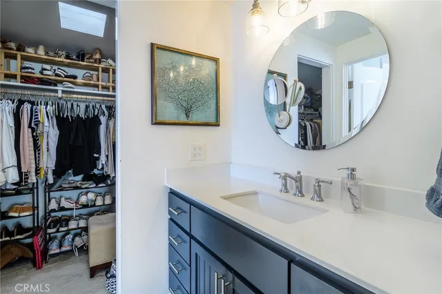 $7,500,000 | 302 South Bay Front, Newport Beach, CA 92662