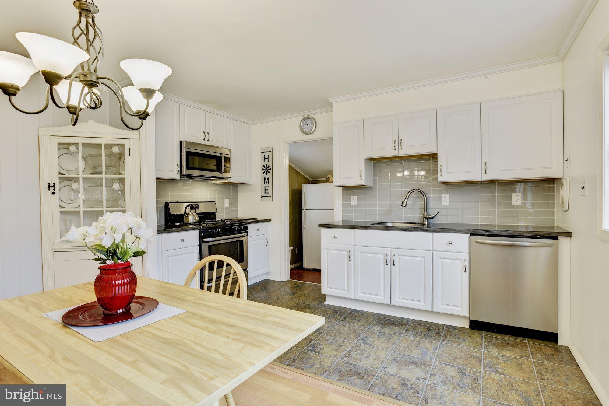 108 Charlgate Road Owings Mills, MD 21117 - Photo 10 of 25 Dining Room