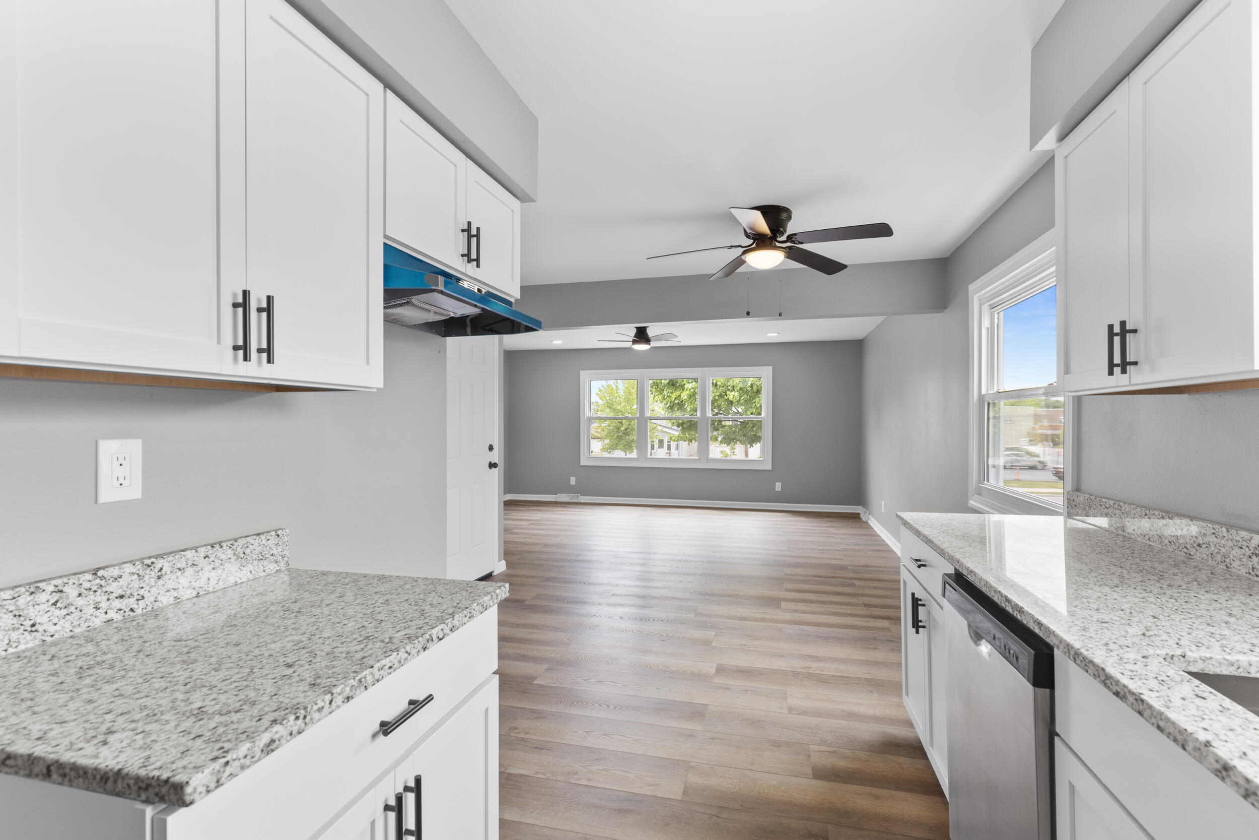 116 South 76th Street, Unit 118 Milwaukee, WI 53214 - Photo 15 of 37 Kitchen