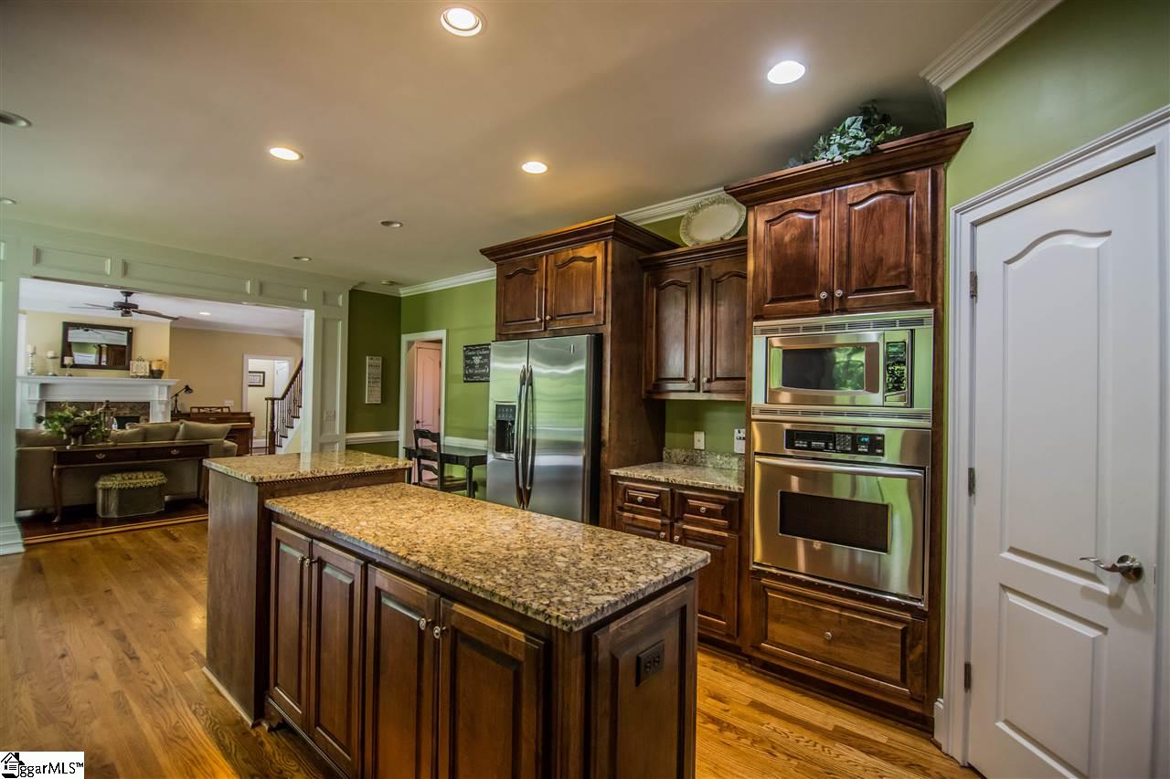 111 Birch River Road Greenville, SC 29611 - Photo 14 of 36 Gallery Image 14