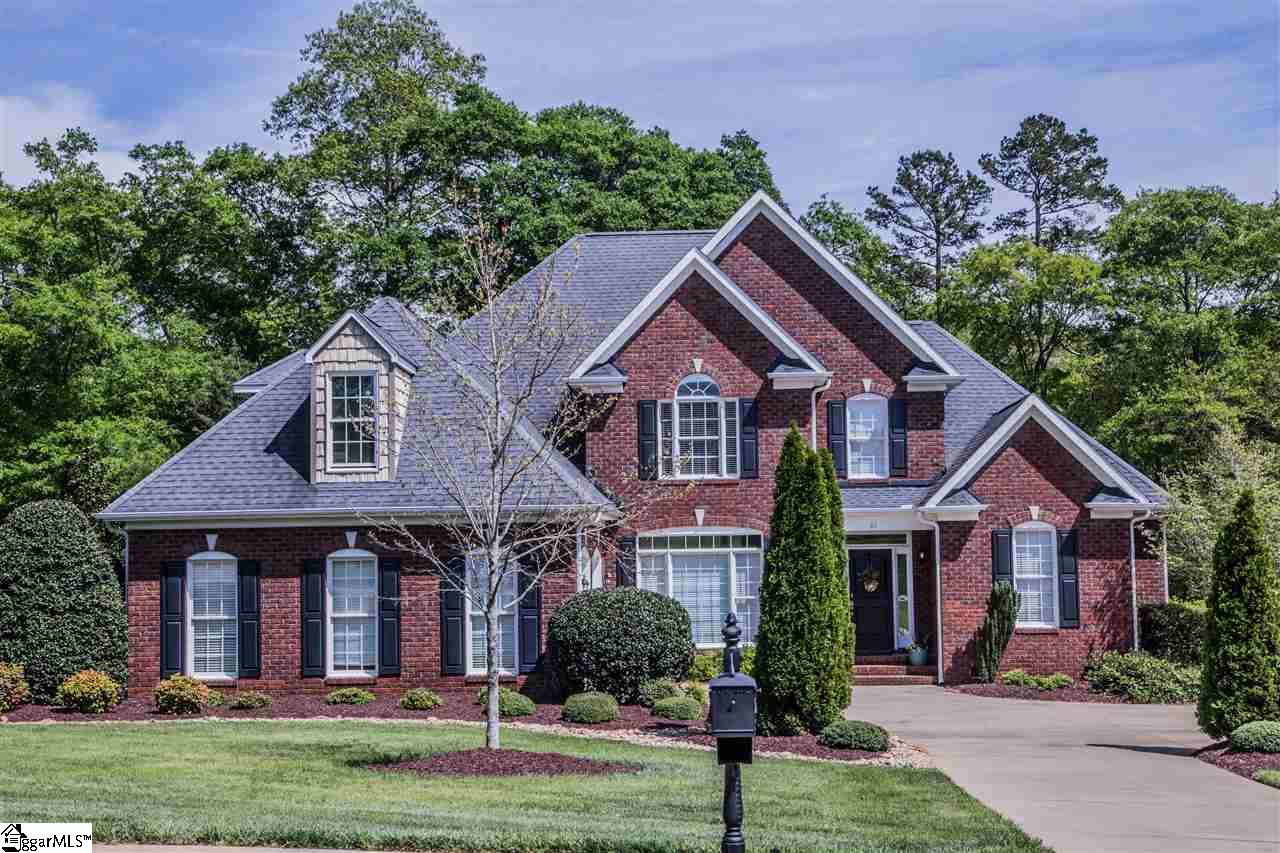 111 Birch River Road Greenville, SC 29611 - Photo 4 of 36 Gallery Image 4