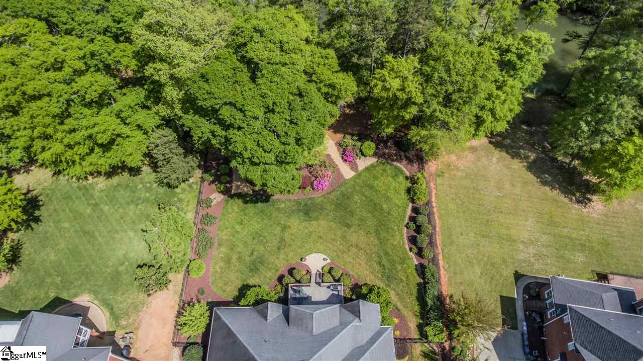 111 Birch River Road Greenville, SC 29611 - Photo 6 of 36 Gallery Image 6