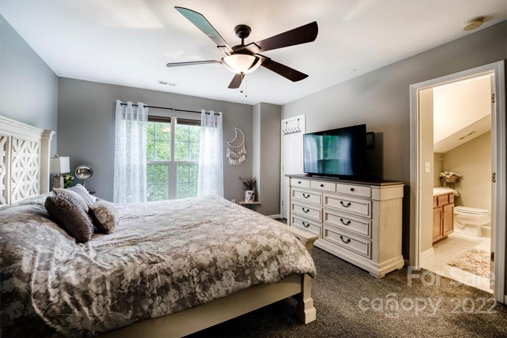 228 Chestnut Avenue Tega Cay, SC 29708 - Photo 17 of 26 Gallery Image 17