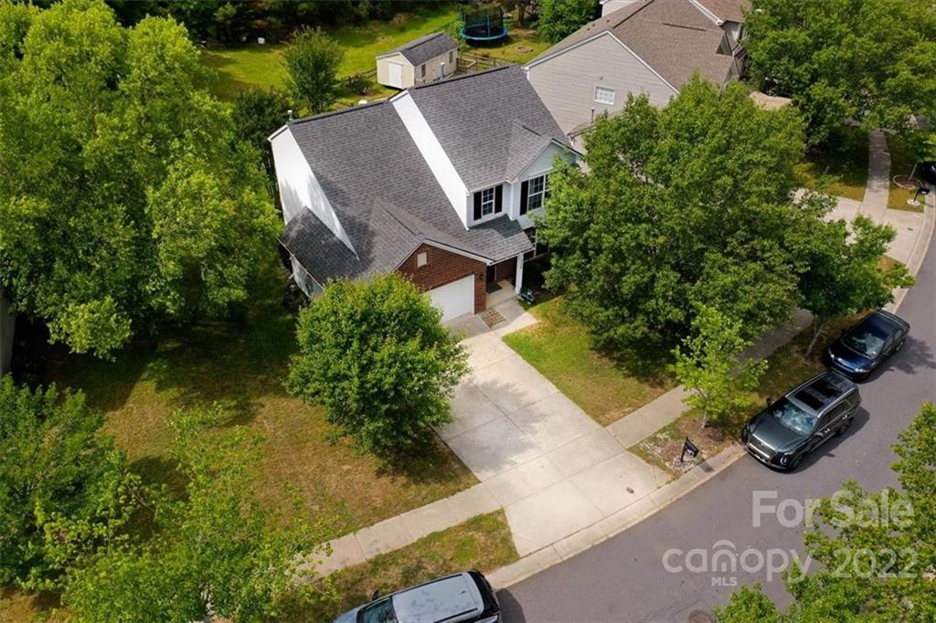 228 Chestnut Avenue Tega Cay, SC 29708 - Photo 3 of 26 Gallery Image 3