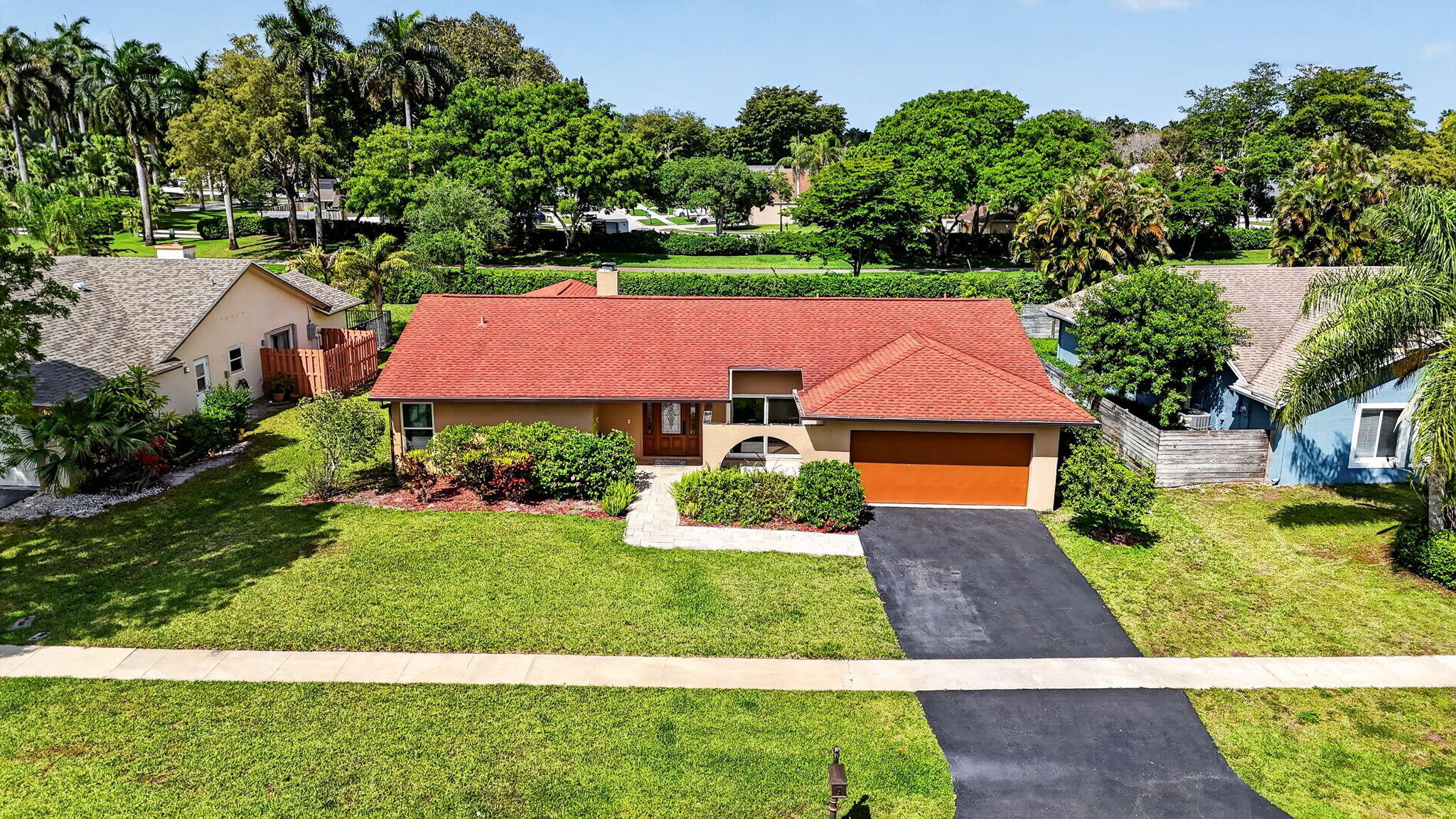 20876 Sugarloaf Lane Boca Raton, FL 33428 - Photo 56 of 57 Front