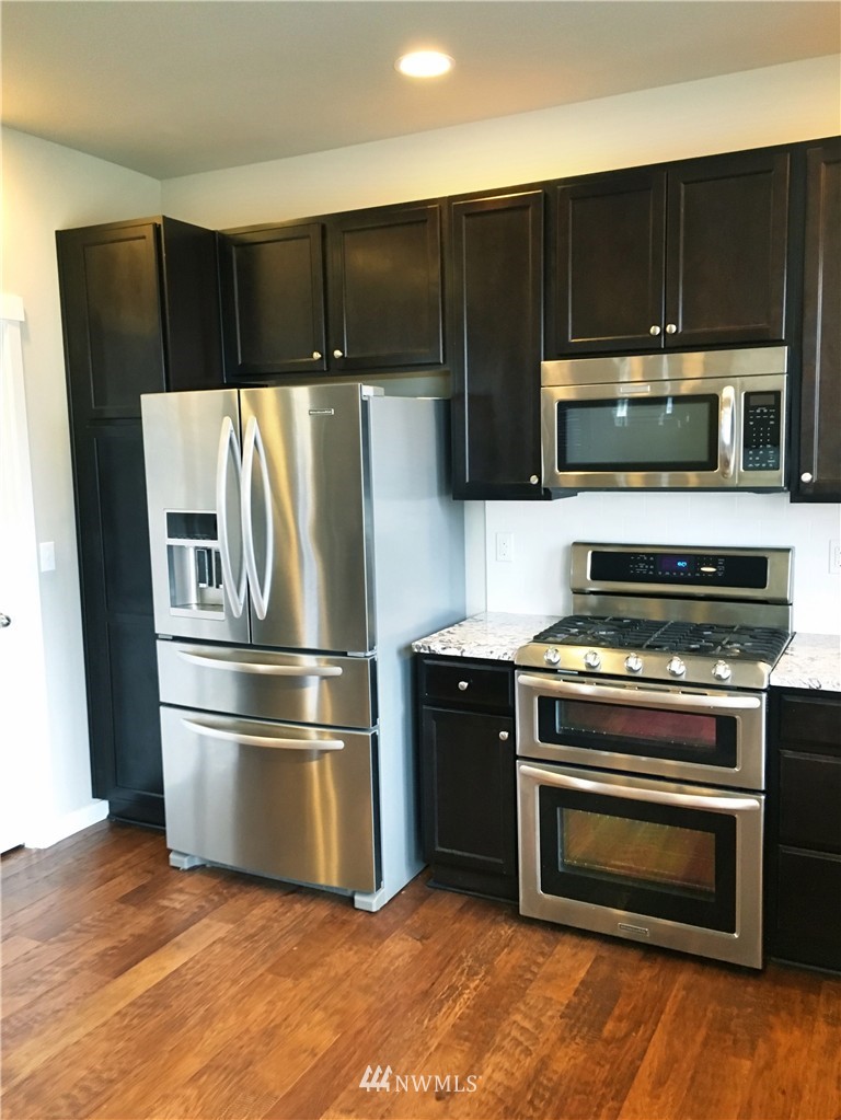 13319 Southeast 180th Street Renton, WA 98058 - Photo 2 of 25 Gallery Image 2