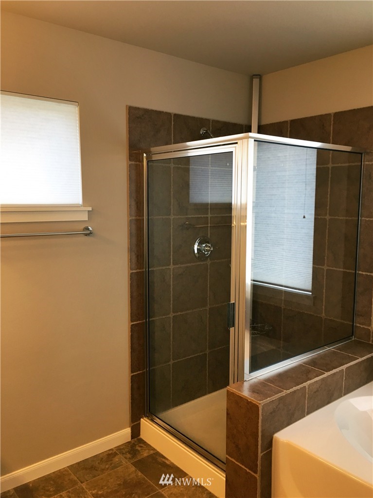 13319 Southeast 180th Street Renton, WA 98058 - Photo 19 of 25 Gallery Image 19