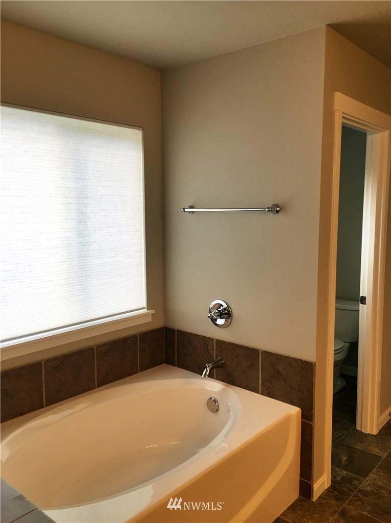 13319 Southeast 180th Street Renton, WA 98058 - Photo 20 of 25 Gallery Image 20
