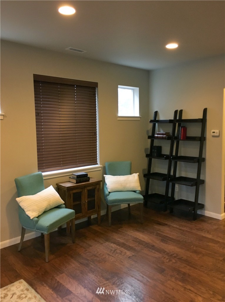 13319 Southeast 180th Street Renton, WA 98058 - Photo 5 of 25 Gallery Image 5