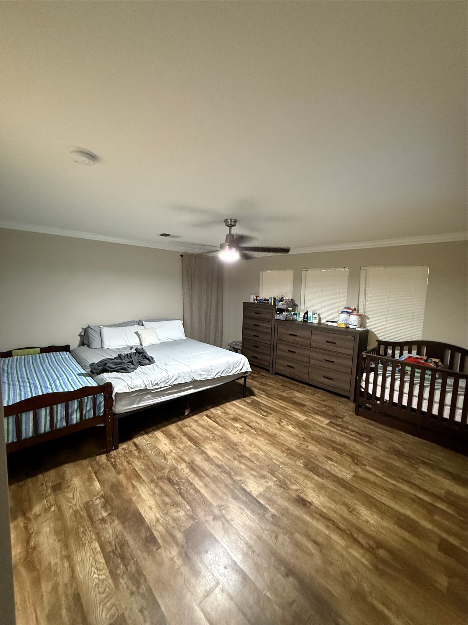 3103 Pine Dust Lane Spring, TX 77373 - Photo 17 of 29 a bedroom with bed and window