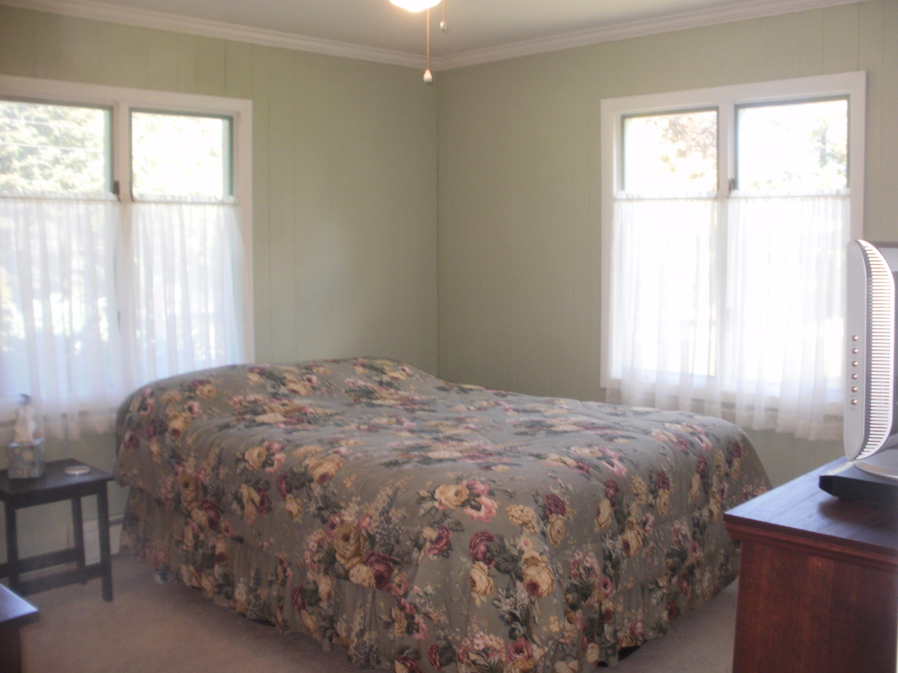 1092 Riviera Drive Cheboygan, MI 49721 - Photo 28 of 39 Gallery Image 28