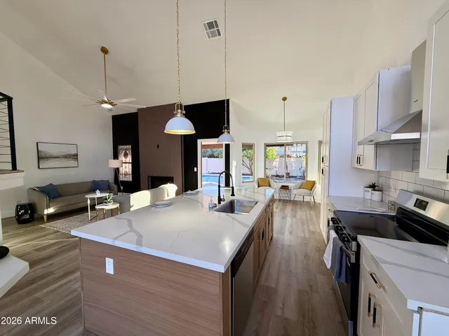 $619,000 | 5757 East Fox Street, Mesa, AZ 85205