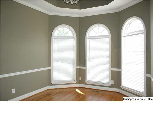 700 Meadow Ridge Court Birmingham, AL 35242 - Photo 3 of 28