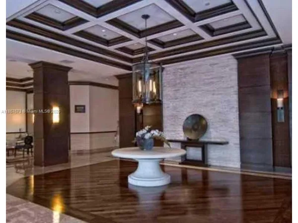 a view of a livingroom with furniture