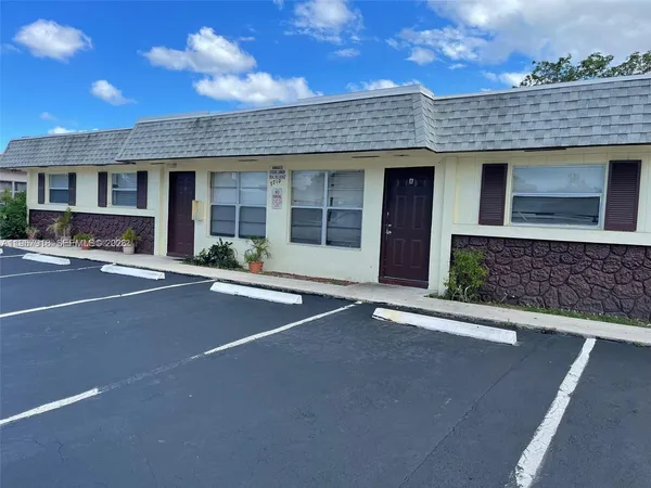 $2,350 | 7710 Southwest 10th Court, Unit A, North Lauderdale, FL 33068