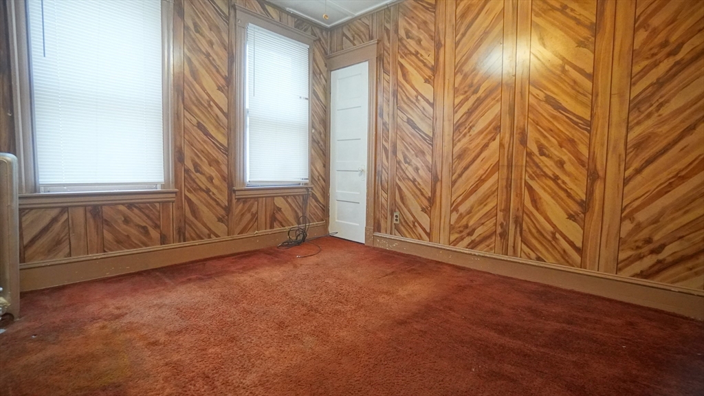 75-77 Sycamore Street Springfield, MA 01109 - Photo 20 of 40