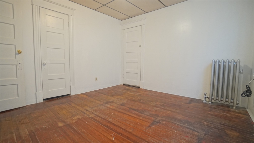 75-77 Sycamore Street Springfield, MA 01109 - Photo 23 of 40