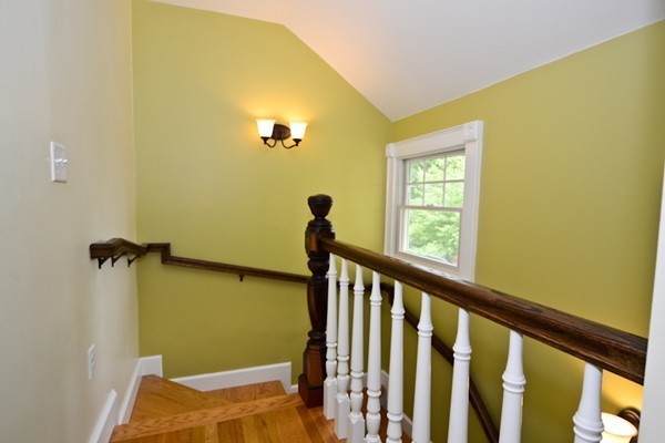 10 King Street Lexington, MA 02421 - Photo 8 of 18 Gallery Image 8