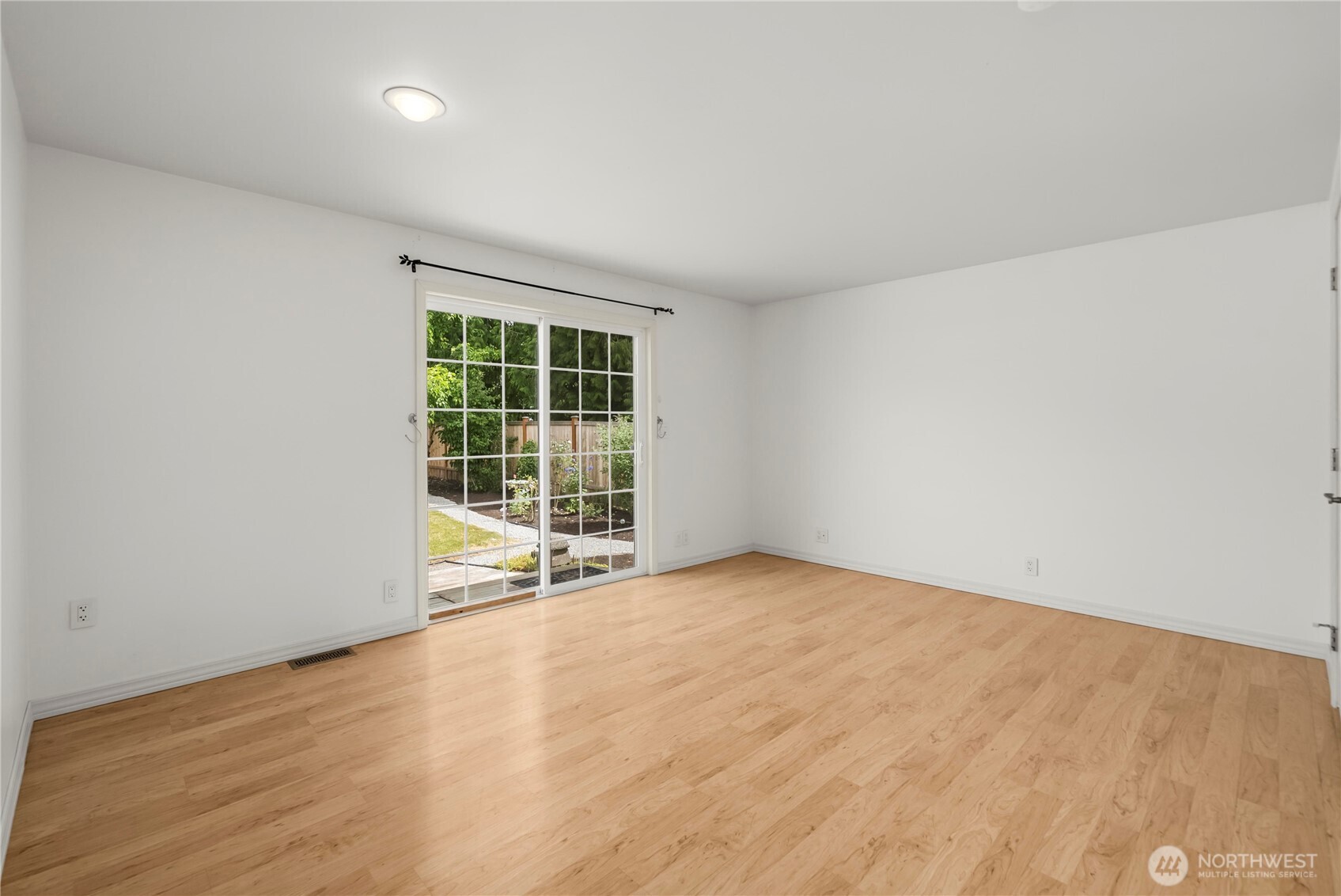 16101 60th Street East Sumner, WA 98390 - Photo 13 of 29