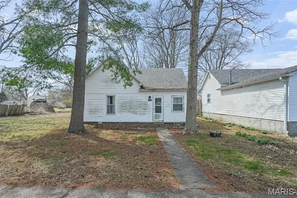$40,000 | 322 Main Street, Harvel, IL 62538