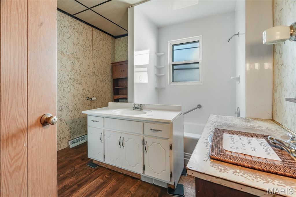 322 Main Street Harvel, IL 62538 - Photo 13 of 21