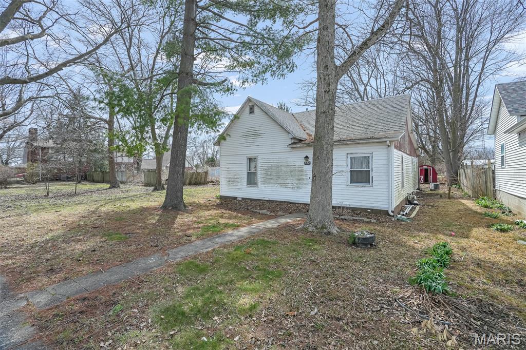 322 Main Street Harvel, IL 62538 - Photo 2 of 21